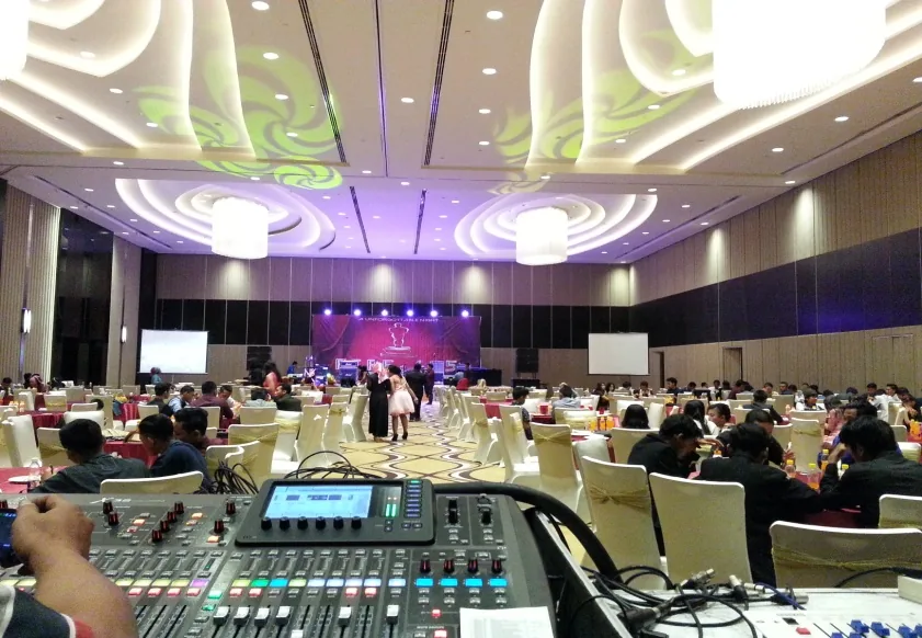 Arsip produksi ballroom Kingdom